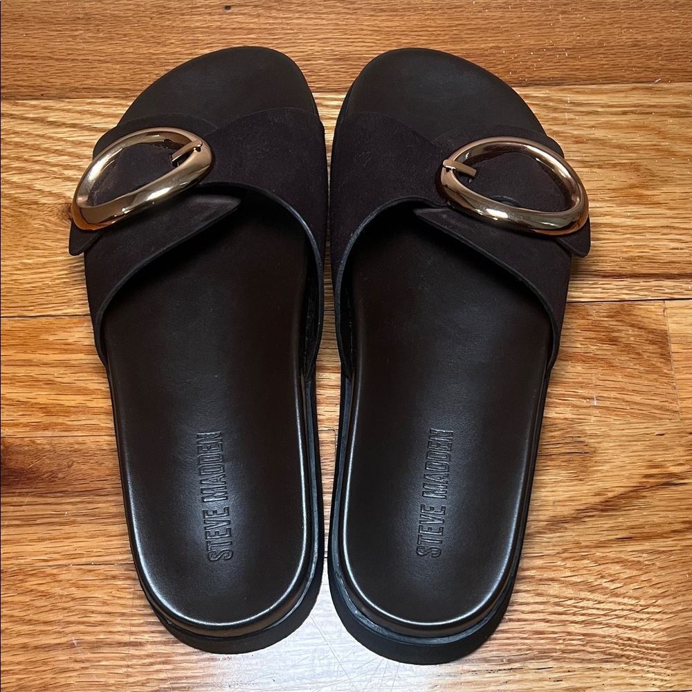 Steve Madden Brown Suede Sandals with Rose Gold Buckle - Picture 2 of 4